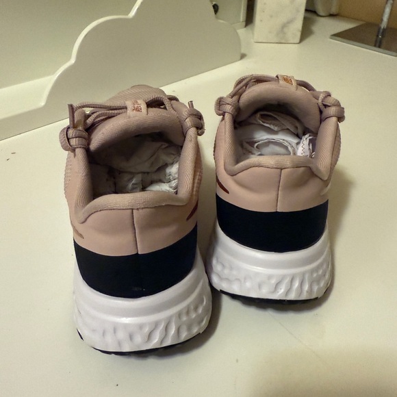 Nike Revolution Women's Revolution 5 Running Sneakers from Finish Line - Picture 4 of 9